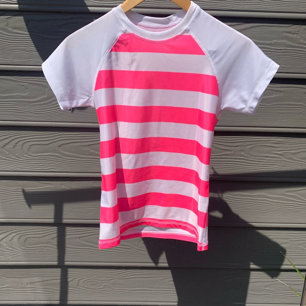 kids rash guard